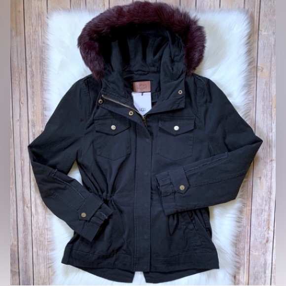 NWT - 【NEW】UGG lamb fur purple hoodie parka, CAD price - Picture 1 of 9